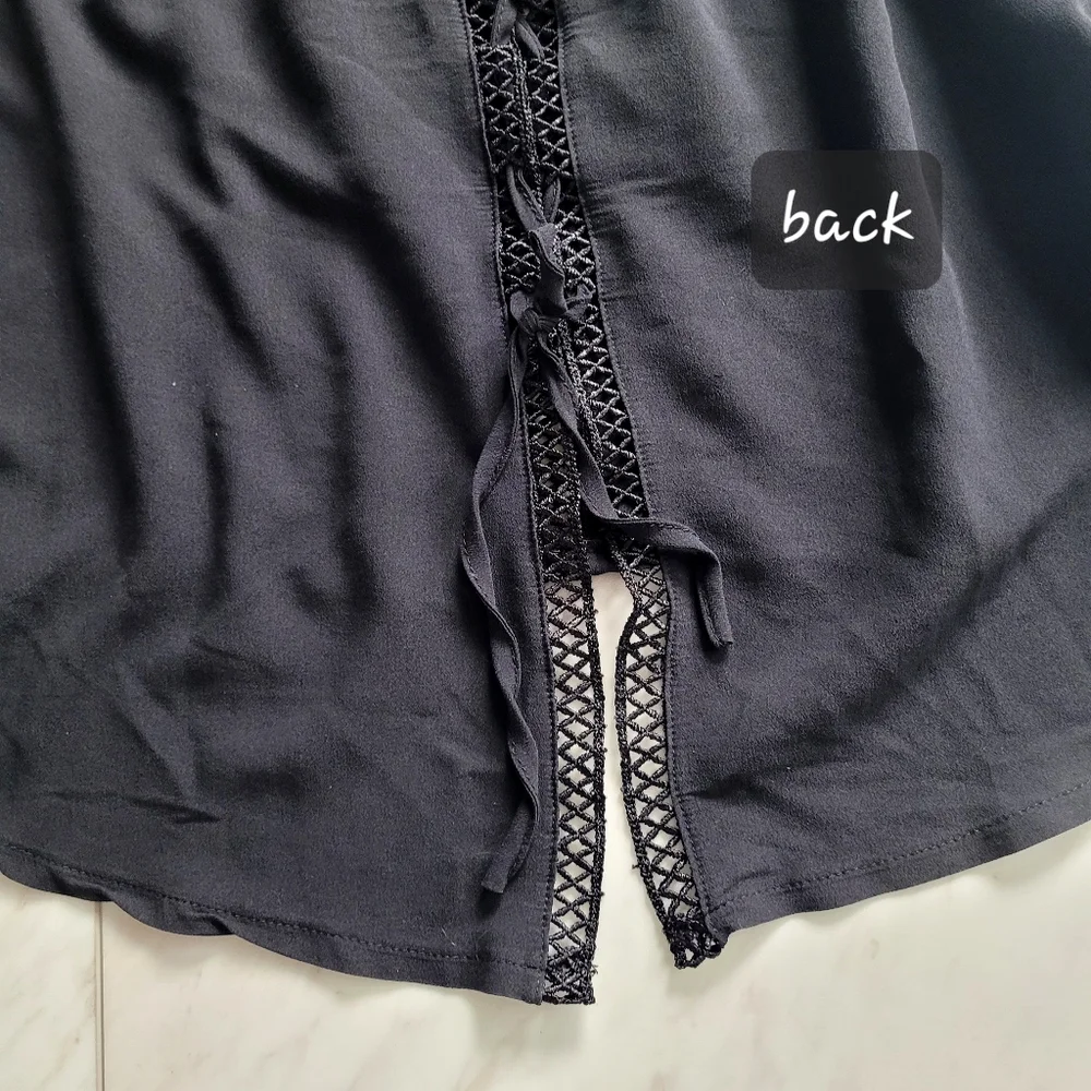 Akira Chicago Black Top